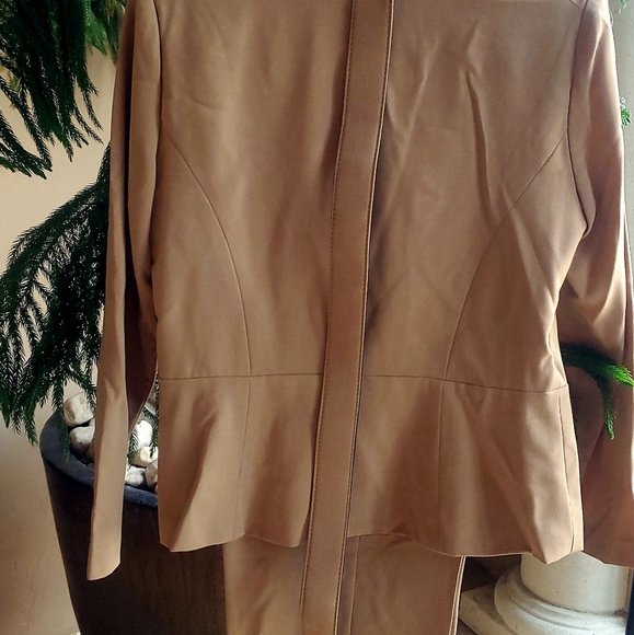 3 Piece Belted Kim Rogers Petite Pantsuit 8P - Picture 3 of 3